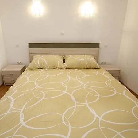 Fila I Jure Apartment Solin